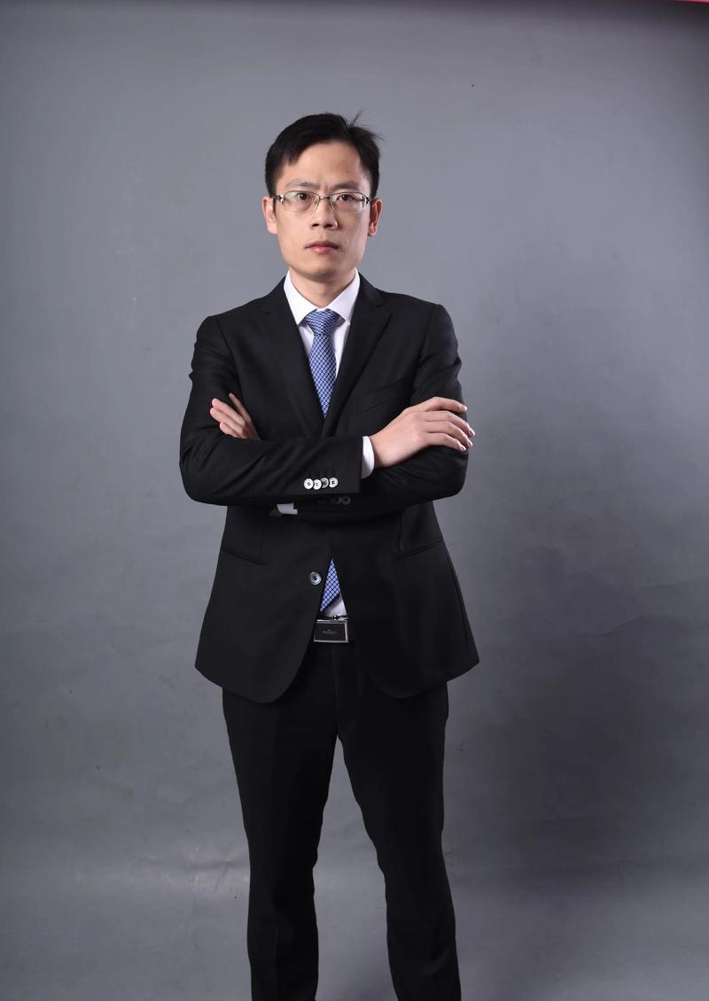 文吉蓉艺术总监 & 首席设计师